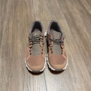 On Running Women’s Pink Athletic Shoes